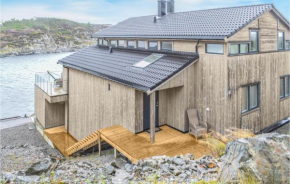 Gorgeous Home In Stolmen With Kitchen